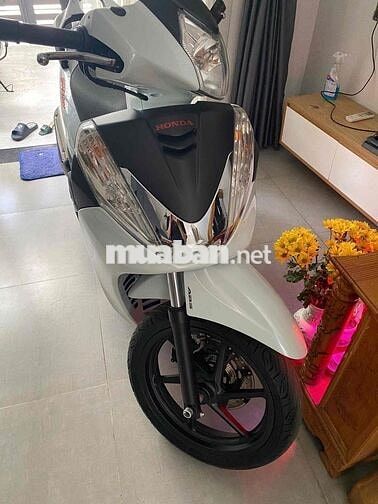 honda SH300i ý