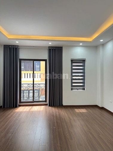 CC bán nhà 5 tầng số 21 ngõ 342/38 Hồ Tùng Mậu ,DT 36m2 MT 5m ngõ 2,5m