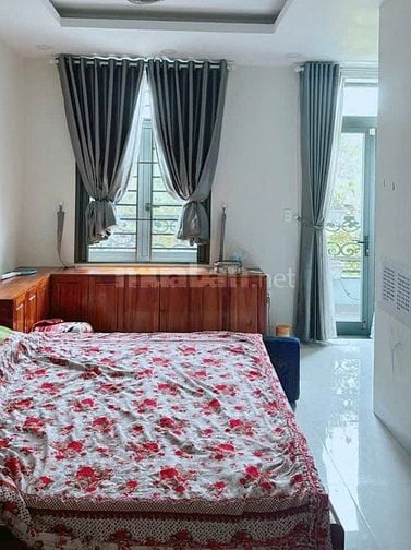 Cần Vốn KD Tôi bán GẤP nhà mặt tiền 3Tầng - 5PN đường 12m KDC 13E