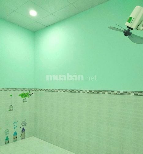 Bán nhà cấp 4 ở Chợ Hóc Môn, dt 100m2, Sổ hồng sẵn.