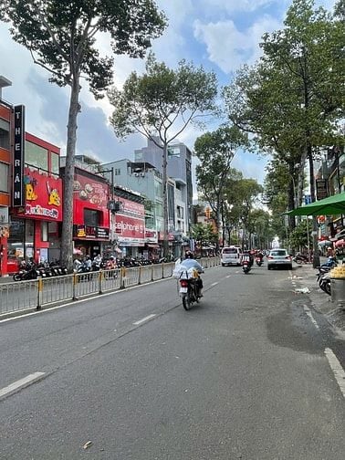 Bán nhà MT Nguyễn Tri Phương, Quận 10 - 93m2 (6.2 x 15) - 4 Tầng
