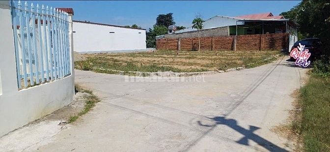 Bán lô góc 2 mặt tiền ở Diên Phước . Diên Khánh . Diện tích 87m2 