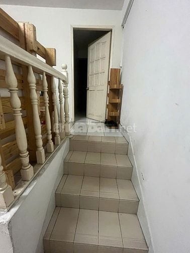 Cho thuê nhà 2 mặt tiền Lý Thường Kiệt, P.6, Q.Tân Bình giá 32tr