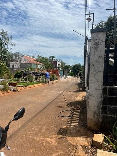 Bán Đất gần UBND Xã Hòa Long (sau này là P. Tam Long chỉ 2 phút xe máy