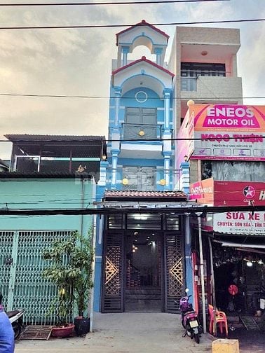 Mặt tiền kinh doanh Phạm Thế Hiển 2 lầu mới 100%