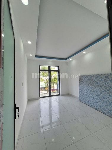 Mặt tiền kinh doanh Phạm Thế Hiển 2 lầu mới 100%