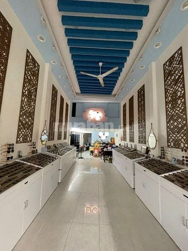 Chính chủ bán nhà MT kinh doanh, đường 3/2 P.16 Quận 11
