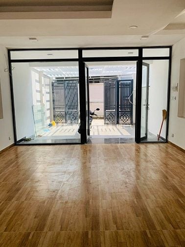 Bán nhà mặt tiền đường 32 Thạnh Mỹ Lợi Quận 2 giá 9 tỷ