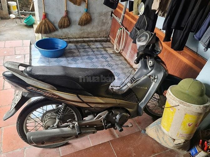 Chính chủ cần bán xe Future Neo biển số 99. Xe ít dùng, sản xuất 2007