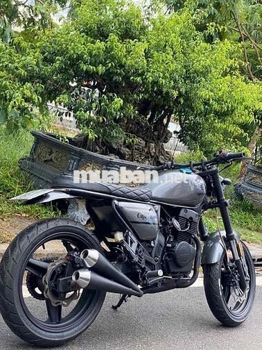 rebell rebel cafe racer tracker