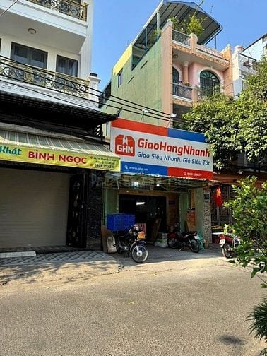 Cho thuê nhà Phan. S. Nam, TB, 5x26m, 1 lửng. Đường 10m có lề, thông.