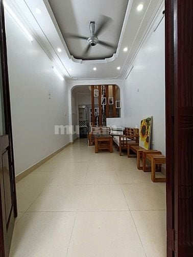CHÍNH CHỦ BÁN NHÀ NGỌC THỤY, TRƯỚC NHÀ Ô TÔ TRÁNH, NHÀ MỚI ĐẸP Ở NGAY!