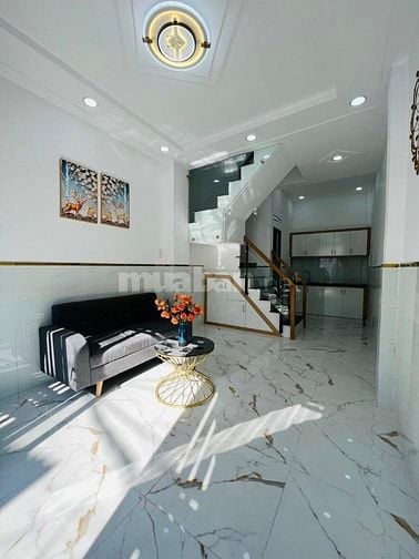bán gấp nhà 52m2 đường Lê Lai, Gò Vấp đang cho thuê 14tr/ tháng