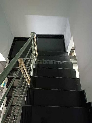 Bán nhà đường Tỉnh Lộ 10–khu Tên Lửa–Bình Tân, Dt: 4x19m, 2 tầng