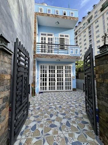 Ngay TT TP. Thủ Đức, không ngập nước, gần Bệnh Viện, Trường học, Chợ