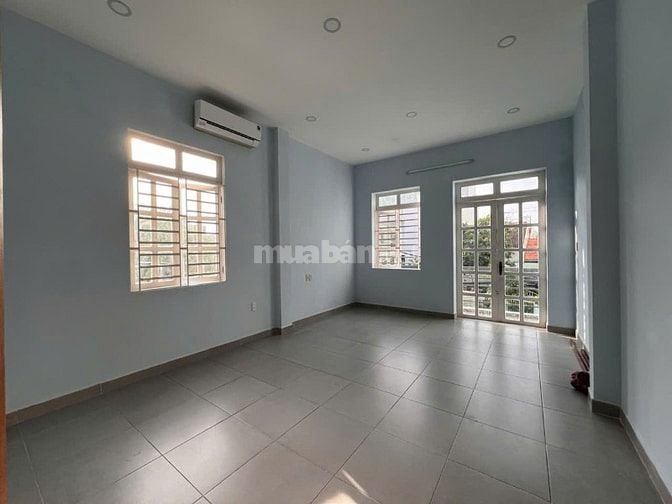 Ngay TT TP. Thủ Đức, không ngập nước, gần Bệnh Viện, Trường học, Chợ
