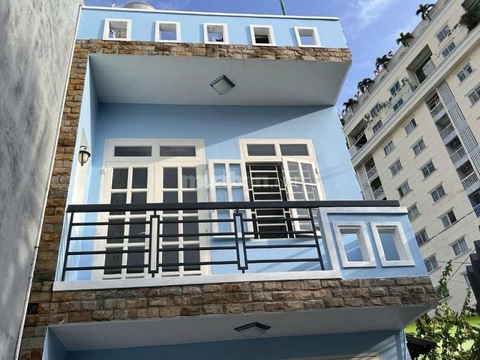 Ngay TT TP. Thủ Đức, không ngập nước, gần Bệnh Viện, Trường học, Chợ