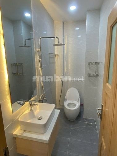 Chính chủ bán nhà mặt tiền Đường số 4, p10, Tân Bình, vị trí siêu đẹp!