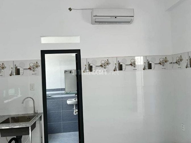 Phòng cho thuê bình thạnh mặt tiền hẻm