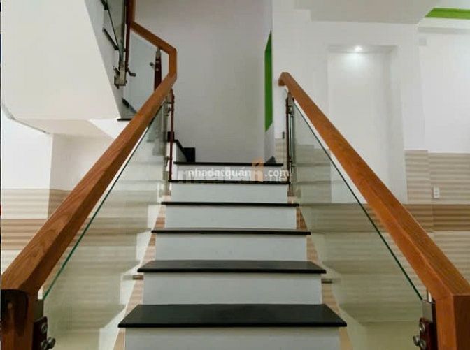 Nhà Mới Cáu !! MTKD Trần Văn Kiểu, F.11, Quận 6, 4x18m, 3 Lầu – Chỉ 14