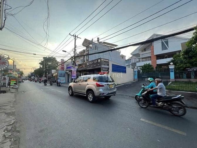 Cho thuê nhà MT Tân Kỳ Tân Quý, P.T.Quý, Q.T.Phú giá 12tr