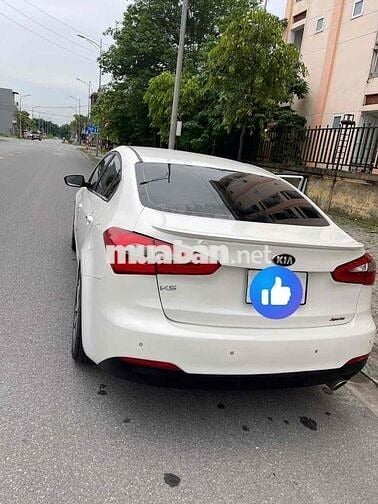 Kia K3 2015 1.6 AT - 180000 km