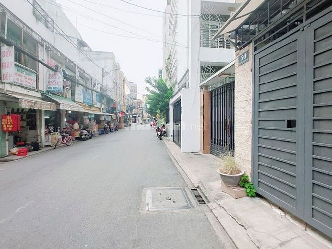 MBKD 10m2 Quận Tân Bình, mặt tiền đường, khu vực sầm uất, gần chợ