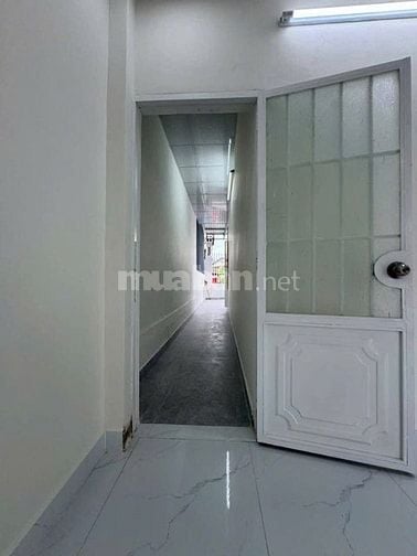 Nhà cấp 4, 6x27, SHR, thổ cư đầy đủ, Giá 680tr Trảng Bảng, Tây Ninh.
