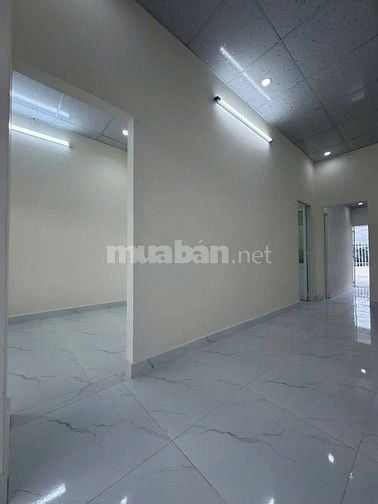 Nhà cấp 4, 6x27, SHR, thổ cư đầy đủ, Giá 680tr Trảng Bảng, Tây Ninh.