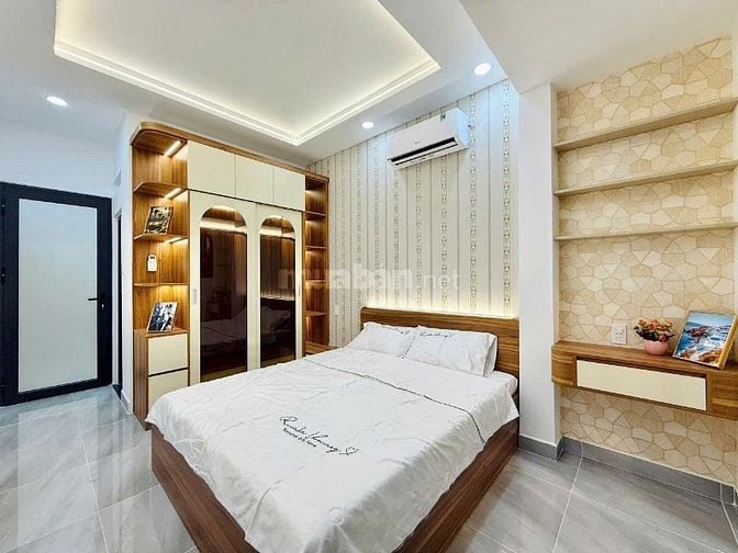 BÁN NHÀ GẦN CÔNG VIÊN LÀNG HOA - GÒ VẤP - 40M2 - GIÁ 4.45 tỷ