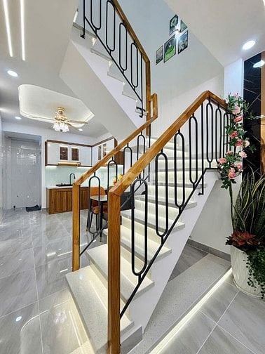 BÁN NHÀ GẦN CÔNG VIÊN LÀNG HOA - GÒ VẤP - 40M2 - GIÁ 4.45 tỷ