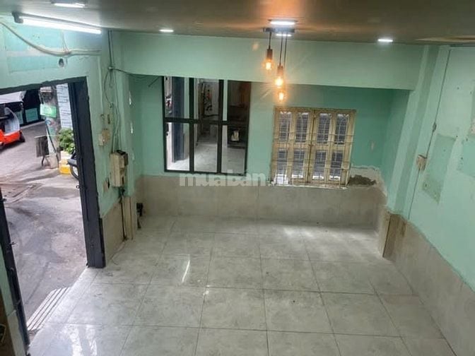 2ty660 nhà 4x6 trệt + lầu 1pn , tiện cải tạo giá tốt SHR