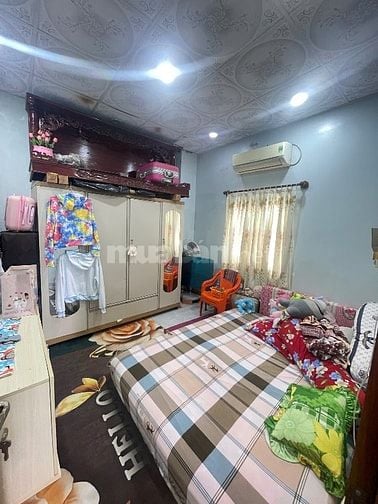 Nhà hẻm xe hơi thông thoáng ngay trung tâm Q.6