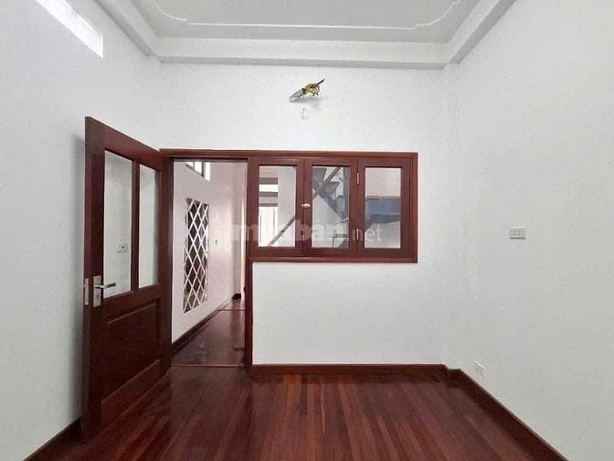 HIẾM ! NHÀ MỚI NGỌC THUỴ, ÔTÔ VÀO NHÀ, Ở, KINH DOANH, GIỮ TIỀN TỐT