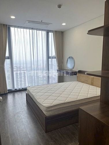 Cần bán CHCC N01T3 ngoại giao đoàn. SĐ 127m2:3PN, 2VS, BC Nam, cửa bắc