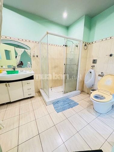 MẶT TIỀN ĐƯỜNG KINH DƯƠNG VƯƠNG, P12, Q.6