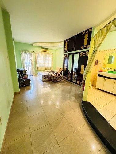 MẶT TIỀN ĐƯỜNG KINH DƯƠNG VƯƠNG, P12, Q.6
