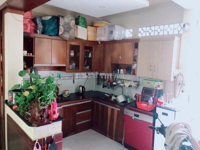 Nhà 2 mặt tiền, DT 5,1x10m, Gần Công An Tân Hưng.