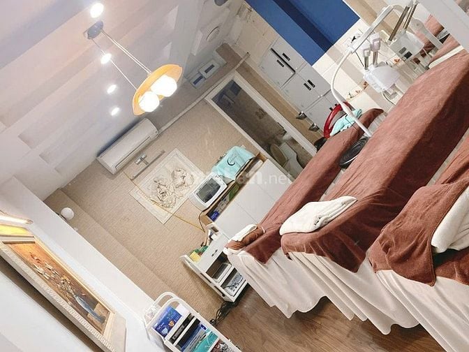 chính chủ bán nhà mặt ngõ 575 kim mã, xe oto tránh