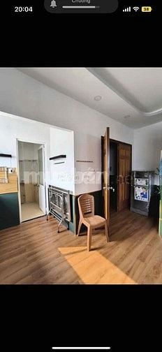 Cho thuê nhà hẻm 2m(ĐĐTNghi) Lạc Long Quân, P.3, Q.11 giá 6tr