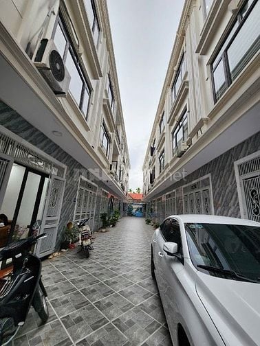 Cần bán căn nhà 3 tầng ngay trường tiểu học Vân Tra, An Đồng, An Dương