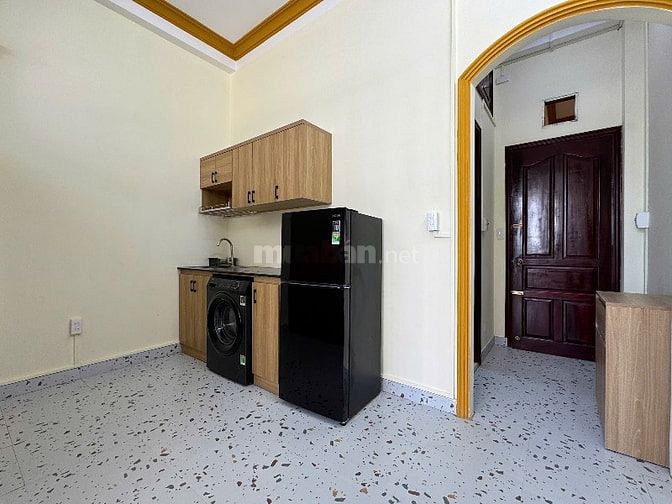 CHDV cao cấp mặt tiền đường Cộng Hoà
