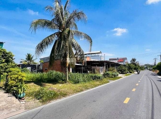 đất thổ cư, 210m2 đường nhựa, xã Tân Phú Trung. Củ Chi