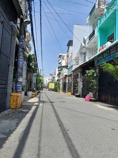 Cho thuê nhà 4 tầng mới ken, hẻm nhựa 6m thông đường Nguyễn Ảnh Thủ