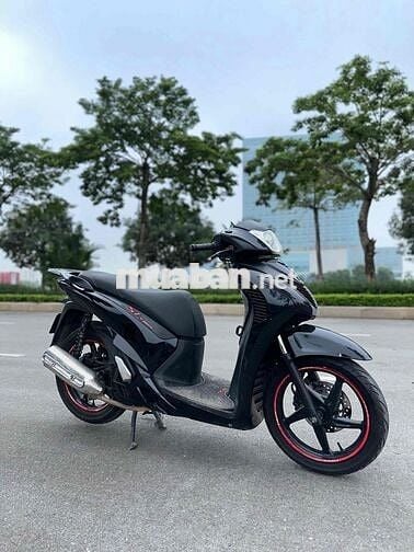Chính chủ cần bán SH 2016 lên Full dàn áo Nhập