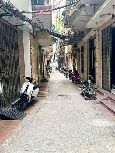 SIÊU HOT TRUNG TÂM ĐỐNG ĐA, DƯỚI 4 TỶ,LÔ GÓC, 10M RA PHỐ, NGÕ 4 GAC TR