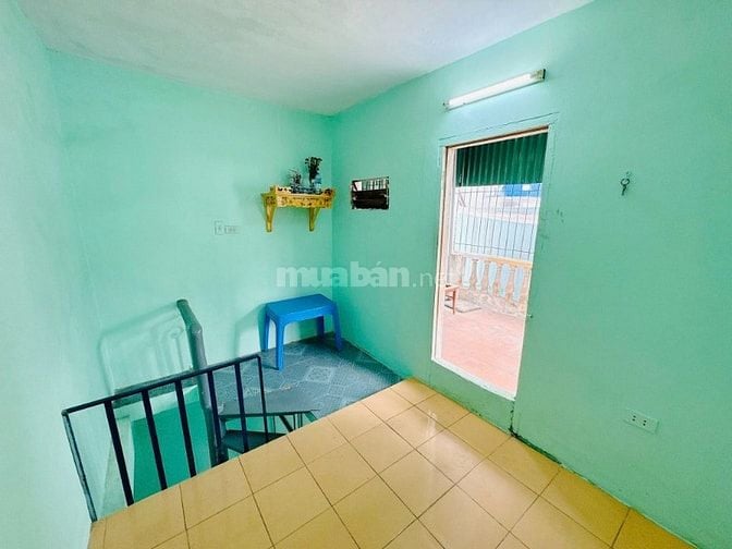 SIÊU HOT TRUNG TÂM ĐỐNG ĐA, DƯỚI 4 TỶ,LÔ GÓC, 10M RA PHỐ, NGÕ 4 GAC TR