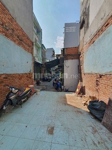 Bán nhà hẻm 12/ Đặng Minh Trứ, p10 , Tân Bình, DT 4.2m x 9.5m, giá 3.8
