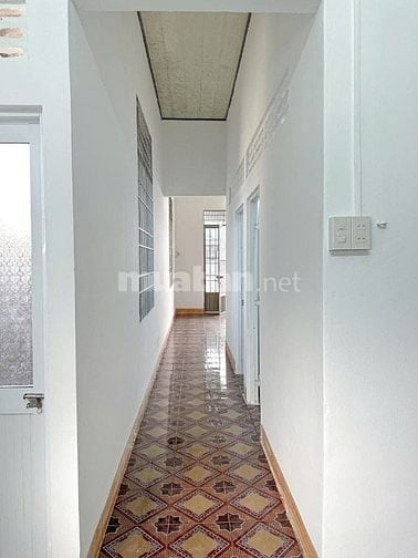 Nhà cấp 4 còn như mới, SHR, Giá chỉ 950 Triệu, Tân Phú Trung, Củ Chi.