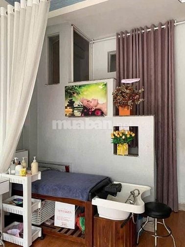 CHÍNH CHỦ BÁN GÂP NHÀ MĂT TIÊN đường NGUYỄN CỬU PHÚ [SHR]